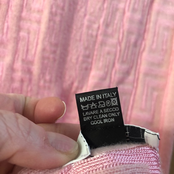 Versace Pink Greek Key Logo Scarf - Picture 4 of 8